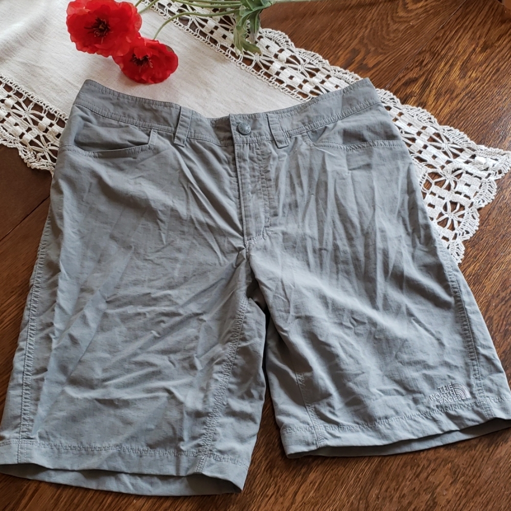 North Face casual shorts